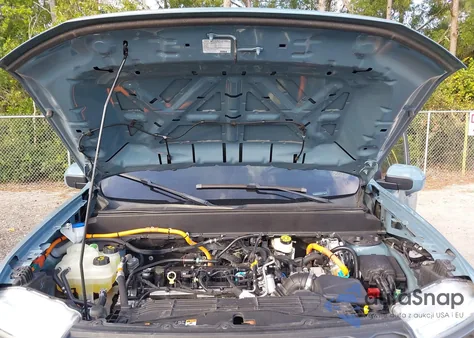 2022 Ford Maverick Xlt z USA, uszkodzony, nr VIN 3FTTW8E37NRA28107